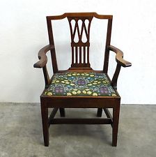 Antique Georgian Pierced Splat Back Carver Chair with Drop-In Seat ( 259s)
